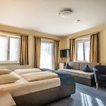 Hotel-pension Falkensteiner 3* Sankt Gilgen