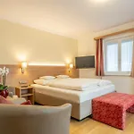 Hotel Hotel-pension Falkensteiner Sankt Gilgen
