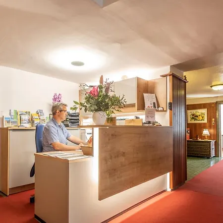 Hotel-pension Falkensteiner Hotel Sankt Gilgen