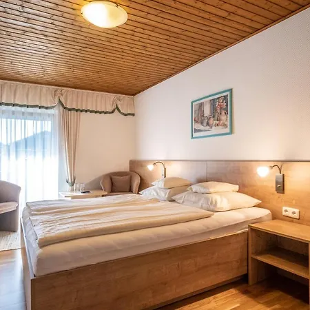 Hotel-pension Falkensteiner Hotel 3*