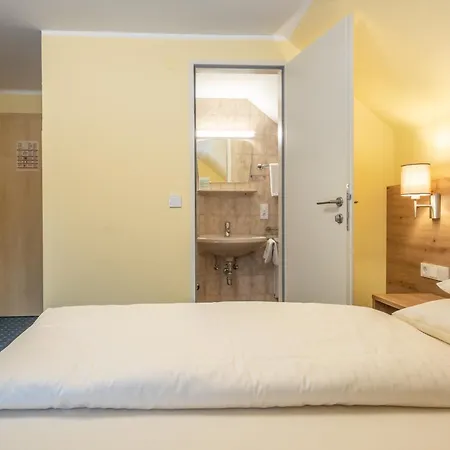 Hotel-pension Falkensteiner 3*