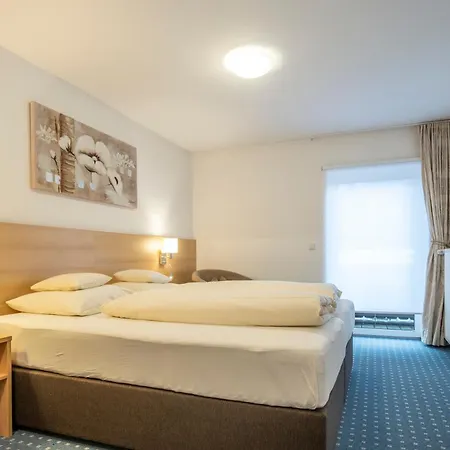 Hotel Hotel-pension Falkensteiner