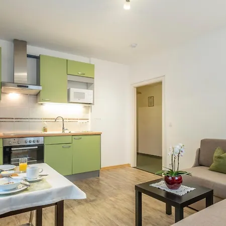 Hotel-pension Falkensteiner Sankt Gilgen