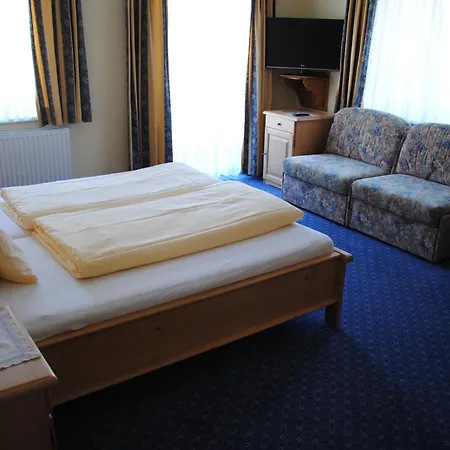 Hotel Hotel-pension Falkensteiner Sankt Gilgen